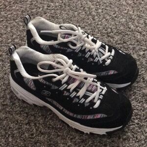 Skechers D’Lites Athletic Shoes 7.5M